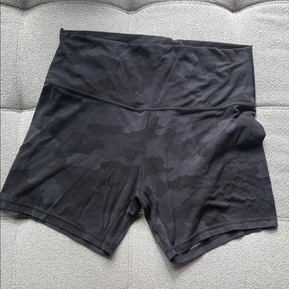 Lululemon align shorts